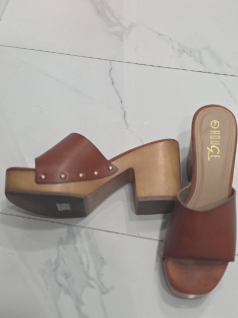 Rouge Helium Tan Brown Open-Toe Slide Mules - Picture 2 of 2